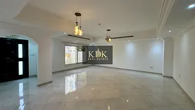 Available villa | Garden Lane Villas | Park & Skyline Views