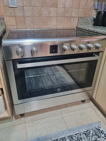 Hoover electric oven, 90cm by 60cm