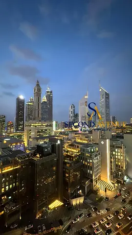 U Shape, High Floor, Emirates Tower View