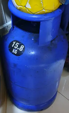 Gas cylinder