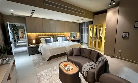 Shared Apartment - Own Bathroom - Super Clean Bedroom | All Bills Included – For Expats