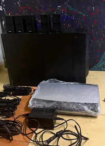 Bose Ps 48 console 48 with remote and original charger 5 jewel cubes all original cables .