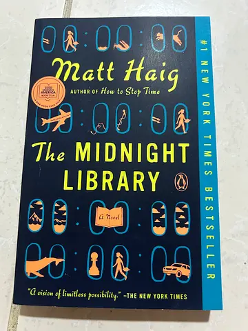 The Midnight Library by Matt Haig - Paperback, Good Condition