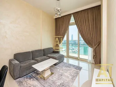 Marina Skyline View | Spacious Unit | Beach Access