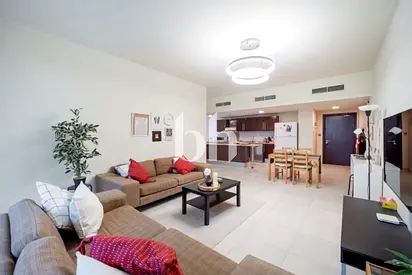 Full Lake View | Furnished | Close to Metro