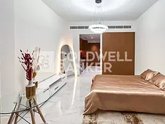 Fully Furnished | Vacant And Ready | Resale