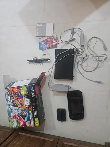Wii U premium pack console