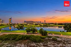 Community expert | Golf course view | large layout