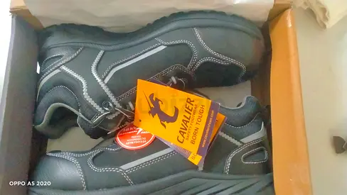 Safety shoes 43 size