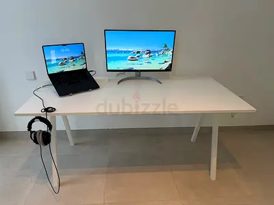 IKEA TROTTEN Desk – White, 160 x 80 cm – Simple desk / computer table - sturdy, clean condition.
