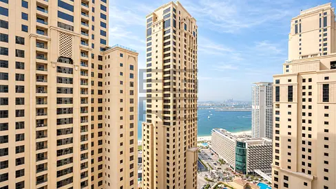 Beachside Living | Sea View | Upgraded