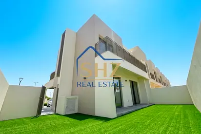 Single Row | Corner | Landscaped |Rented|No Agents