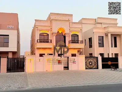 فيلا كلاسيكية فاخرة في الحليو 2 على شارع رئيسي، بارتداد أمامي 15 متر يمنحك خصوصية ومساحة إضافية، تضم 6 غرف نوم ومجلسًا وصالة ورووف، بتملك حر لجميع