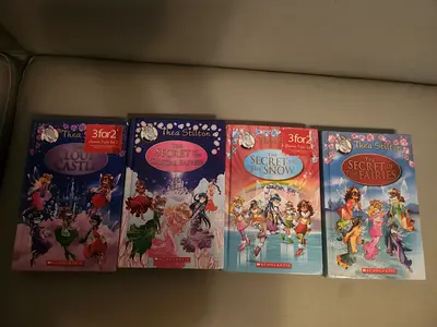 Thea Stilton children's book bundle - 4 paperback storybooks