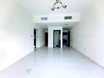 Lavish 3BHK flat in affordable price with store room, 3 Washrooms in Muwaileh.
