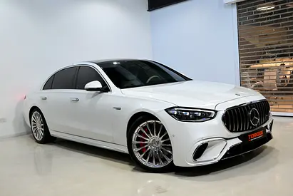 2024 Mercedes-Benz S63 AMG E Performance, 3/2029 Agency Warranty, 4 Years Agency Service Pack, GCC