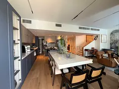 SINGLE ROW 4BR VILLA MODIFIED READY TO MOVE