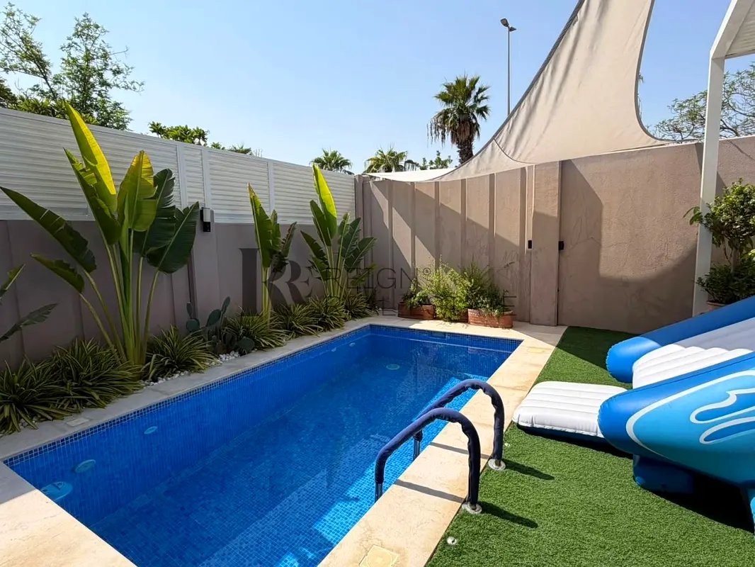 SINGLE ROW 4BR VILLA MODIFIED READY TO MOVE
