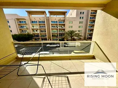 UPGRADED STUDIO FOR RENT IN GREENS