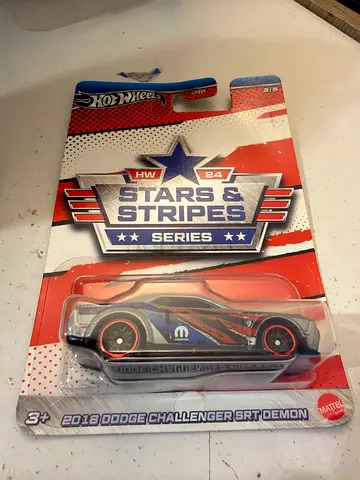 Hot Wheels Stars & Stripes 2019 Dodge Challenger SRT Demon - New in Pack