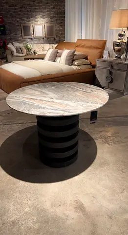 Marina dining table