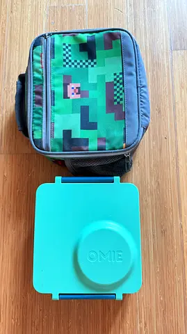 Lunch box Omie + bag Minecraft Pottery barn