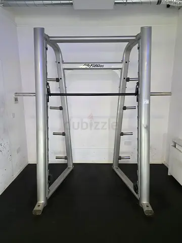 Life Fitness Signature Series Smith Machine