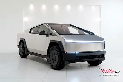 2024 TESLA CYBERTRUCK CYBERBEAST / TRI-MOTOR / ALL WHEEL DRIVE
