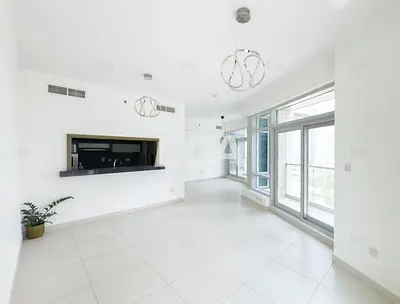 LARGE LAYOUT | SPACIOUS 2BR | PRIME DOWNTOWN