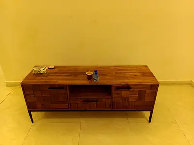Tv table