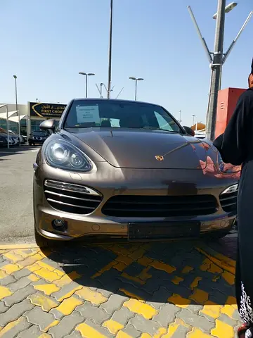 2013 Porsche Cayenne GCC Specs in Excellent Condition