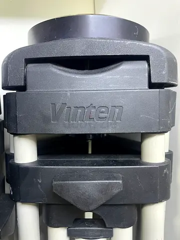 Vinten Heavy duty leg with spreader for sale Minimum price