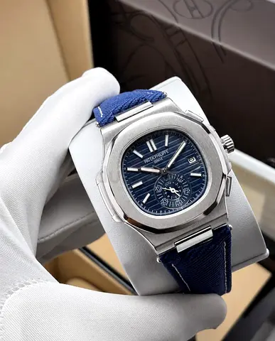 Patek Philippe Nautilus style men's Master Quality watch with blue dial