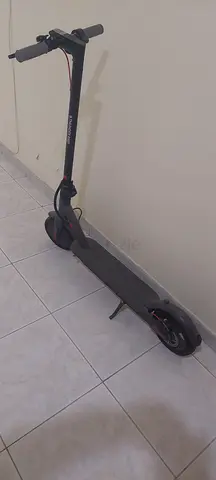 Used electric scooter - lightweight foldable commuter scooter