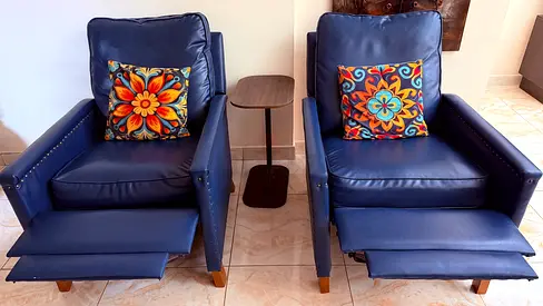 Recliner chairs x 2 nos with Small Coffee table
