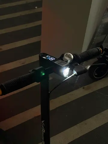 E scooter