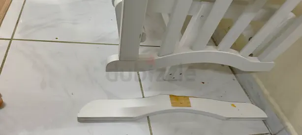 White Wooden Baby Rocking Crib/ سرير اطفال خشبي هزاز