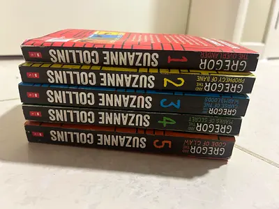Suzanne Collins - The Gregor the Overlander Series (Books 1-5) - Paperback Set
