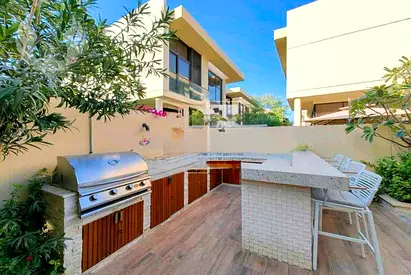 Furnished | Landscaped Garden | Outdoor Kitchen