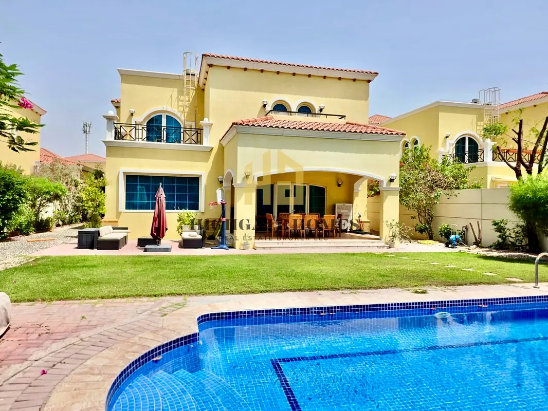 Vastu | Close to Lake| District 4| Superb Location