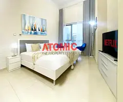 DISTRESS DEAL ! HIGHER FLOOR WITH MARINA VIEW ! FURNISHED STUDIO ! PRIME LOCATION ! NEAR BEACH AND M