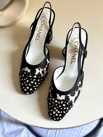 CHANEL black & white slingback pumps, size unknown, good condition