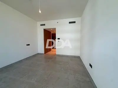 WELL-MAINTAINED STUDIO | BEST PRICE | VACANT
