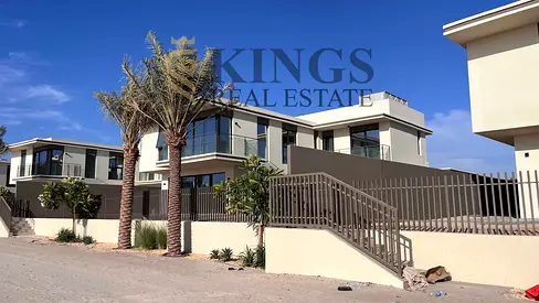 Huge 5 Bedroom + Maid Villa | Private Beach