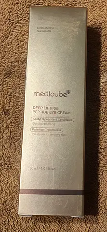 Medicube lifting eye cream