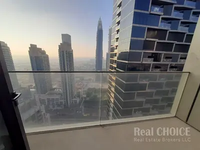 Skyline Luxury | 2-Bed Apartment | Prime Location