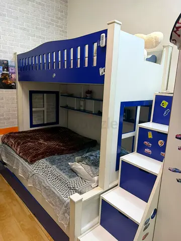 Wooden Bunk Bed with Storage Stairs - Good Condition and xtra storage / bed under(PRICE NEGOTIABLE)