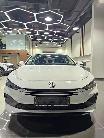 2026 MG 8 Standard GCC Specs