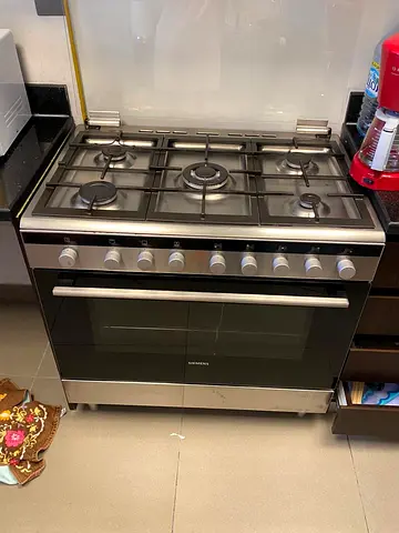 Siemens brand full gas cooker 90cm
