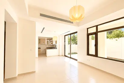 Single Row | Landscaped | Start November